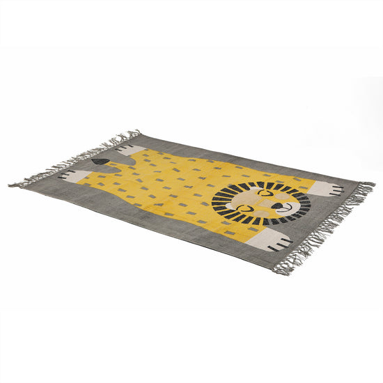 Children's Lion Motif Fringed Rug 02
