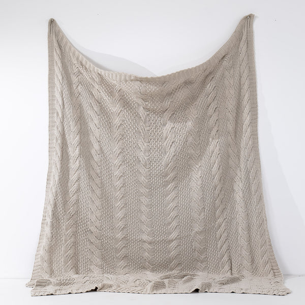 Throw / Blanket - Knitted Cable Cream 01