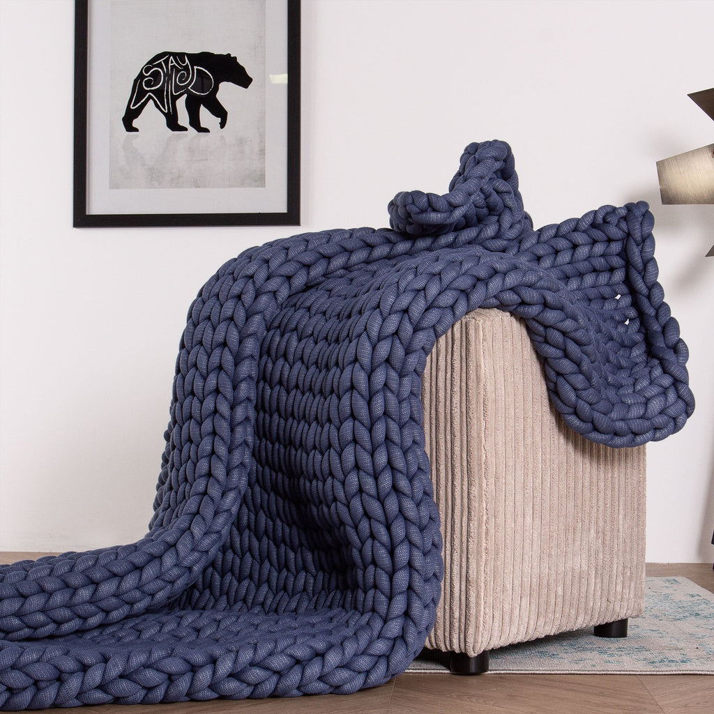 Lounge Pug - Heavy Calming Anxiety WEIGHTED BLANKET - for Adults - CHUNKY KNIT DARK BLUE - 5 KG 135 x 150 cm