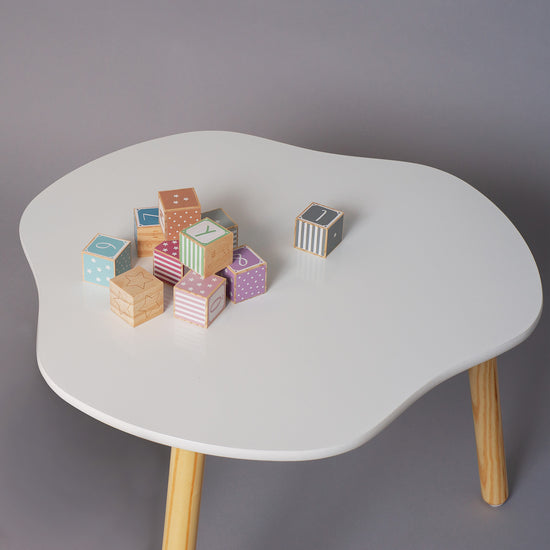 Children’s White Bubble Table 02