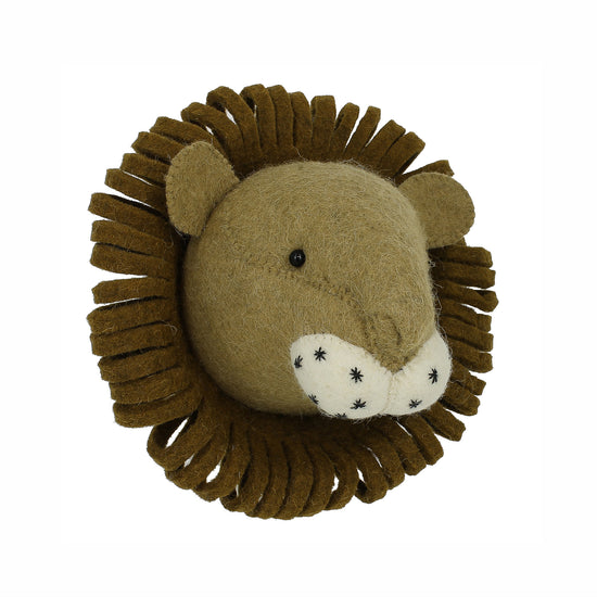 Mini Lion Head Wall Mount 02