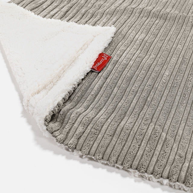 Sherpa Throw / Blanket - Cord Mink 02