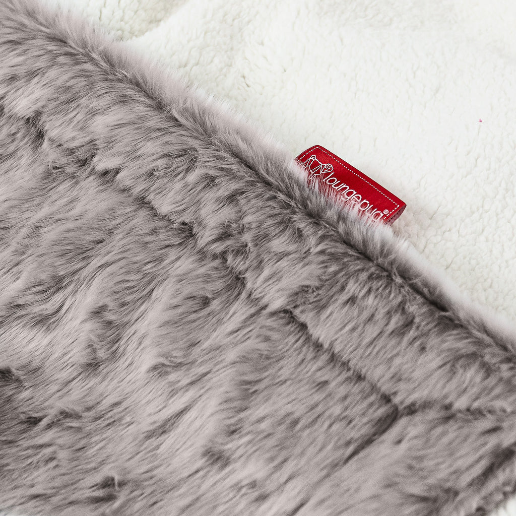 Sherpa Throw / Blanket - Faux Rabbit Fur Light Grey 02