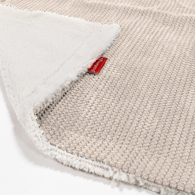 Sherpa Throw / Blanket - Pom Pom Ivory 02