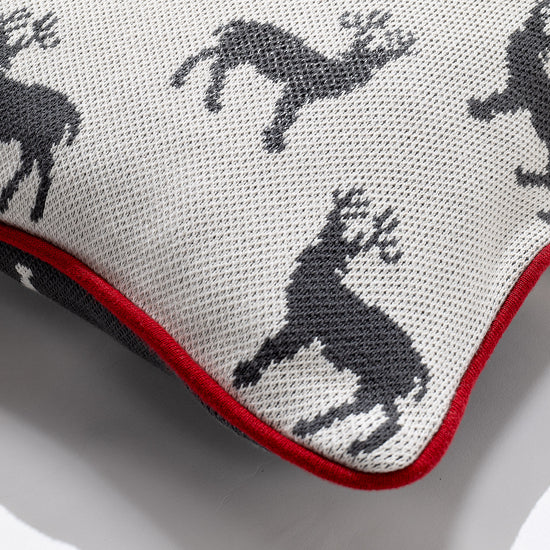 Scatter Cushion 45 x 45cm - 100% Cotton Stag 04
