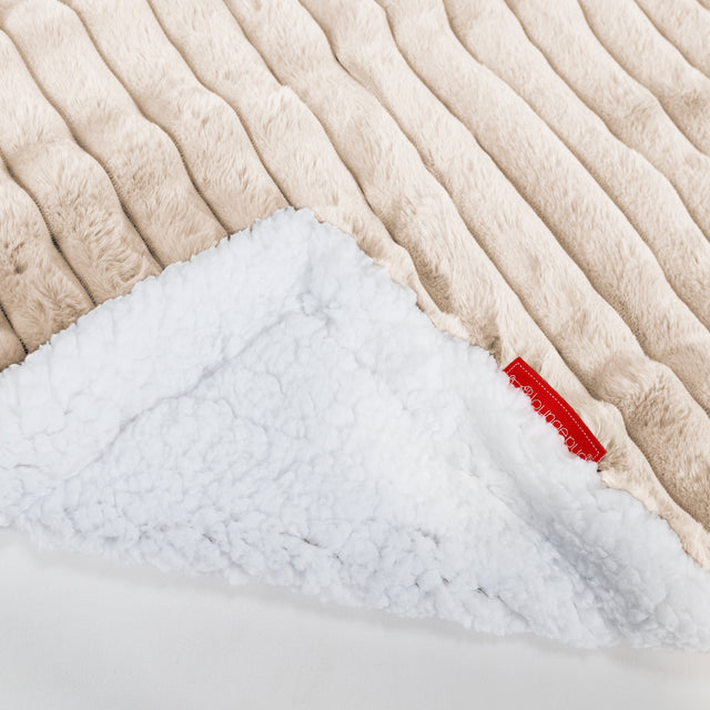 Sherpa Throw / Blanket - Ultra Plush Cord Cream 02