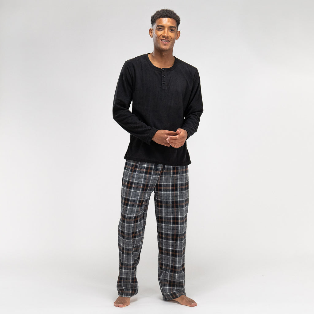 Mens deals checkered pajamas